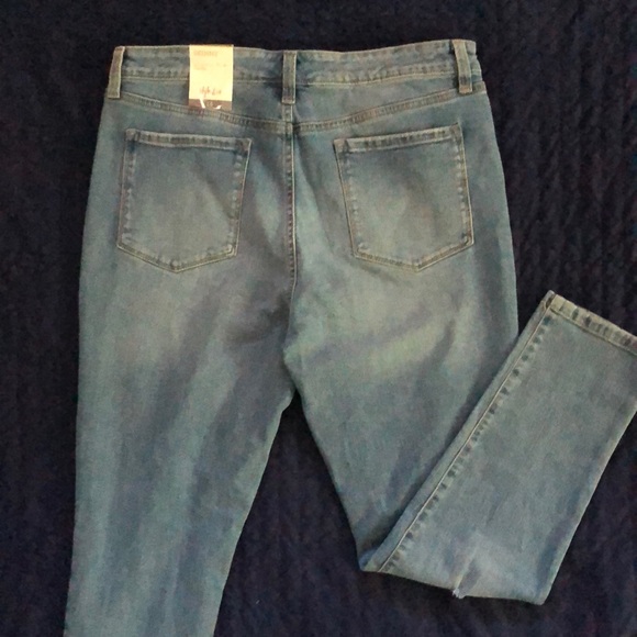 NWT NEW Style & Co High-Rise Straight Ankle Jeans distressed Sz 14 Macy’s - Picture 4 of 8